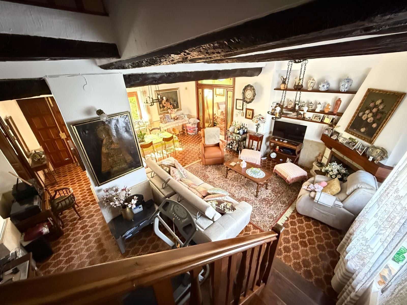 8 makuuhuone Huvila myytävänä paikassa Monovar / Monover mukana uima-altaan 
autotalli - 385 000 € (Ref: 9004837)