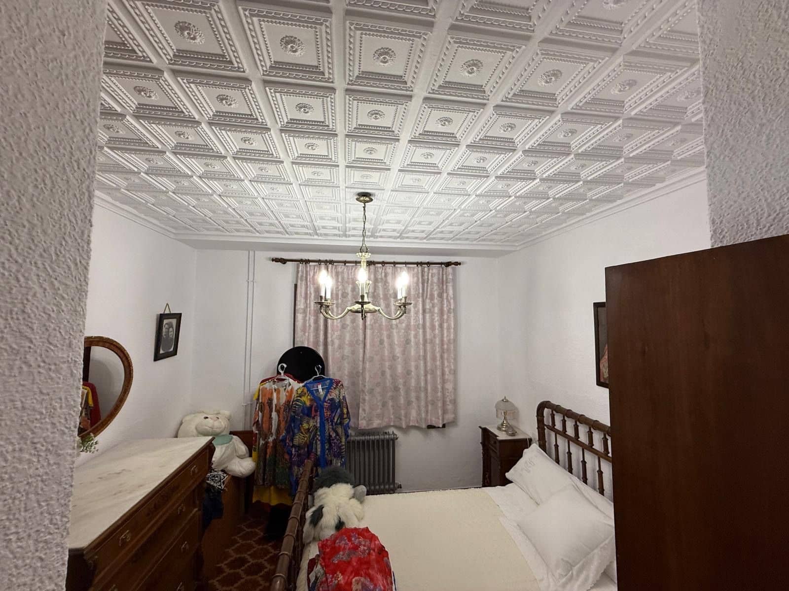 8 makuuhuone Huvila myytävänä paikassa Monovar / Monover mukana uima-altaan 
autotalli - 385 000 € (Ref: 9004837)