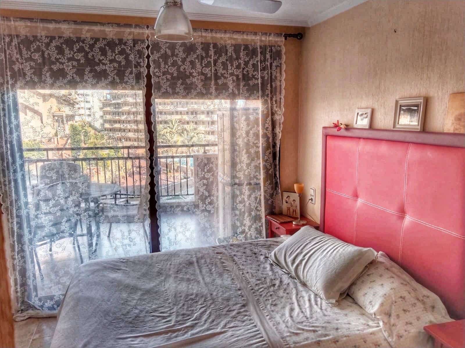 2 soveværelse Lejlighed til salg i Arenales del Sol med swimmingpool garage - € 336.000 (Ref: 9019864)