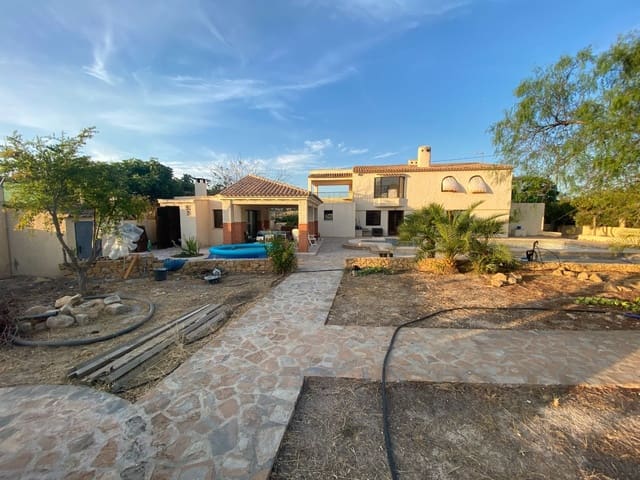 6 bedroom Villa for sale in Poble Nou - Montiboli, La Villajoyosa / Vila Joiosa - € 490,000 (Ref: 9026362)