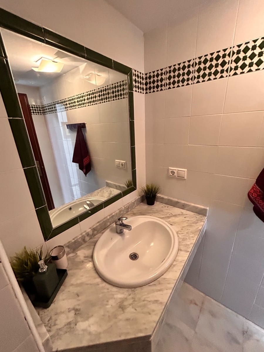 3 quarto Apartamento para venda em Torrevieja com piscina - 259 900 € (Ref: 9050719)