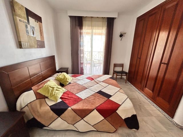 3 quarto Apartamento para venda em Torrevieja com piscina - 259 900 € (Ref: 9050719)