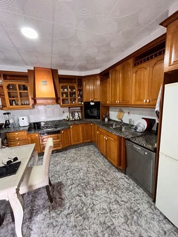 4 slaapkamer Huis te koop in Rebolledo, Alicante stad met garage - € 259.900 (Ref: 9050721)
