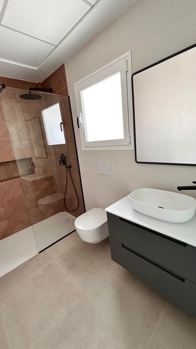 3 bedroom Villa for sale in Pilar de la Horadada with pool garage - € 469,000 (Ref: 9111854)