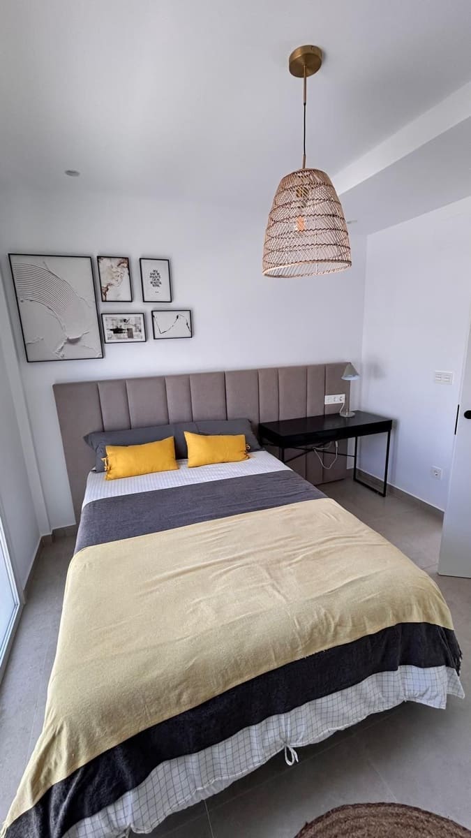 3 bedroom Villa for sale in Pilar de la Horadada with pool garage - € 469,000 (Ref: 9111854)