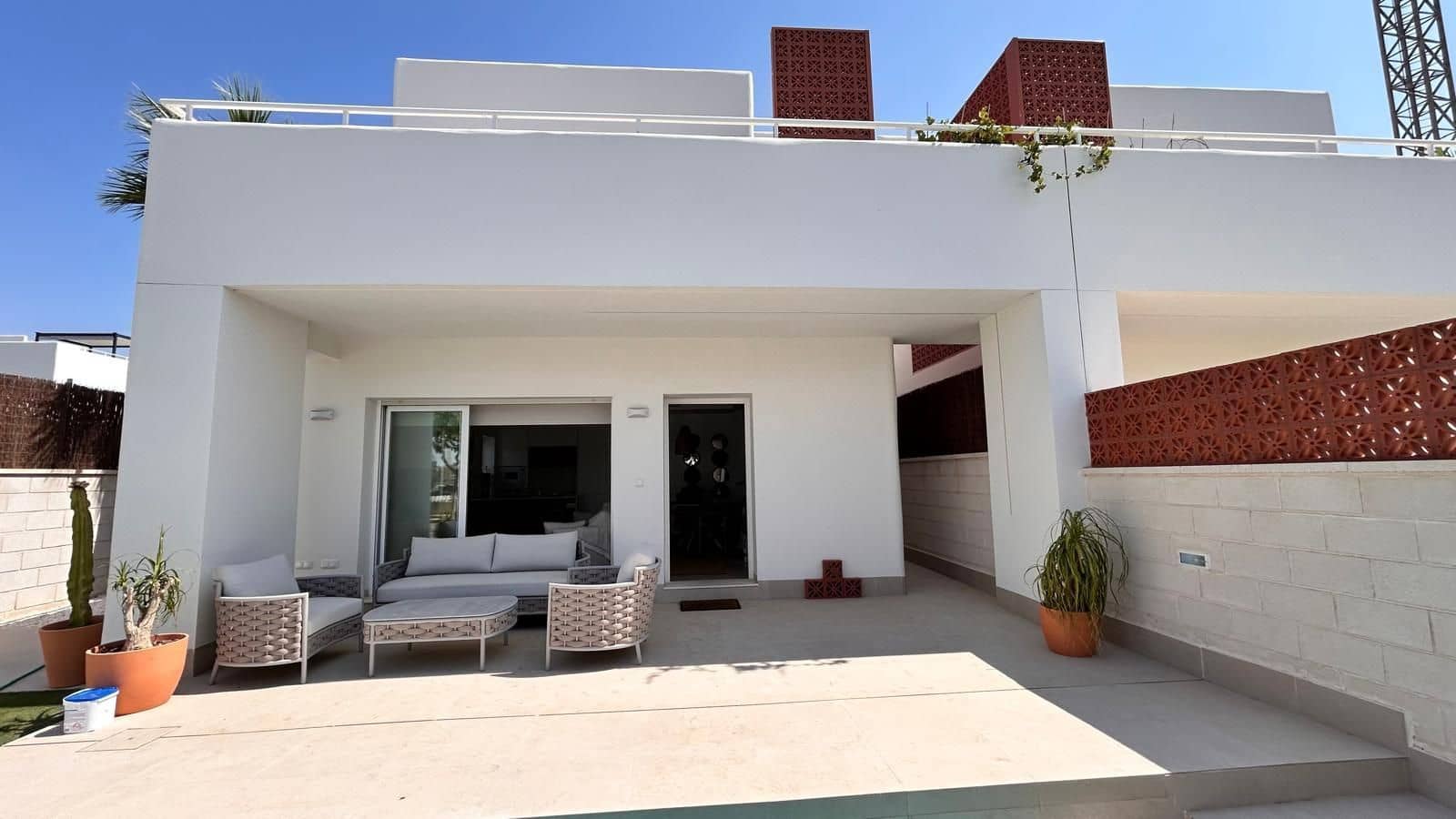 3 bedroom Villa for sale in Pilar de la Horadada with pool garage - € 469,000 (Ref: 9111854)