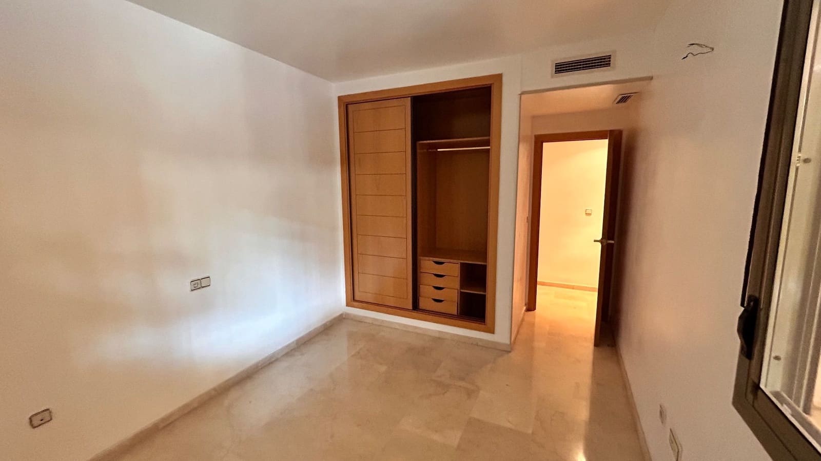 Appartement de 3 chambres à louer à San Juan de Alicante / Sant Joan d'Alacant avec piscine - 1 950 € (Ref: 9111855)