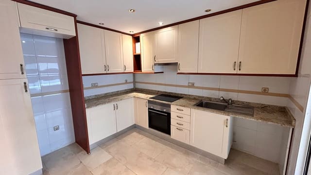 3 soveværelse Lejlighed til leje i San Juan de Alicante / Sant Joan d'Alacant med swimmingpool - € 1.950 (Ref: 9111855)