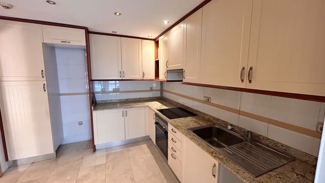 3 soveværelse Lejlighed til leje i San Juan de Alicante / Sant Joan d'Alacant med swimmingpool - € 1.950 (Ref: 9111855)