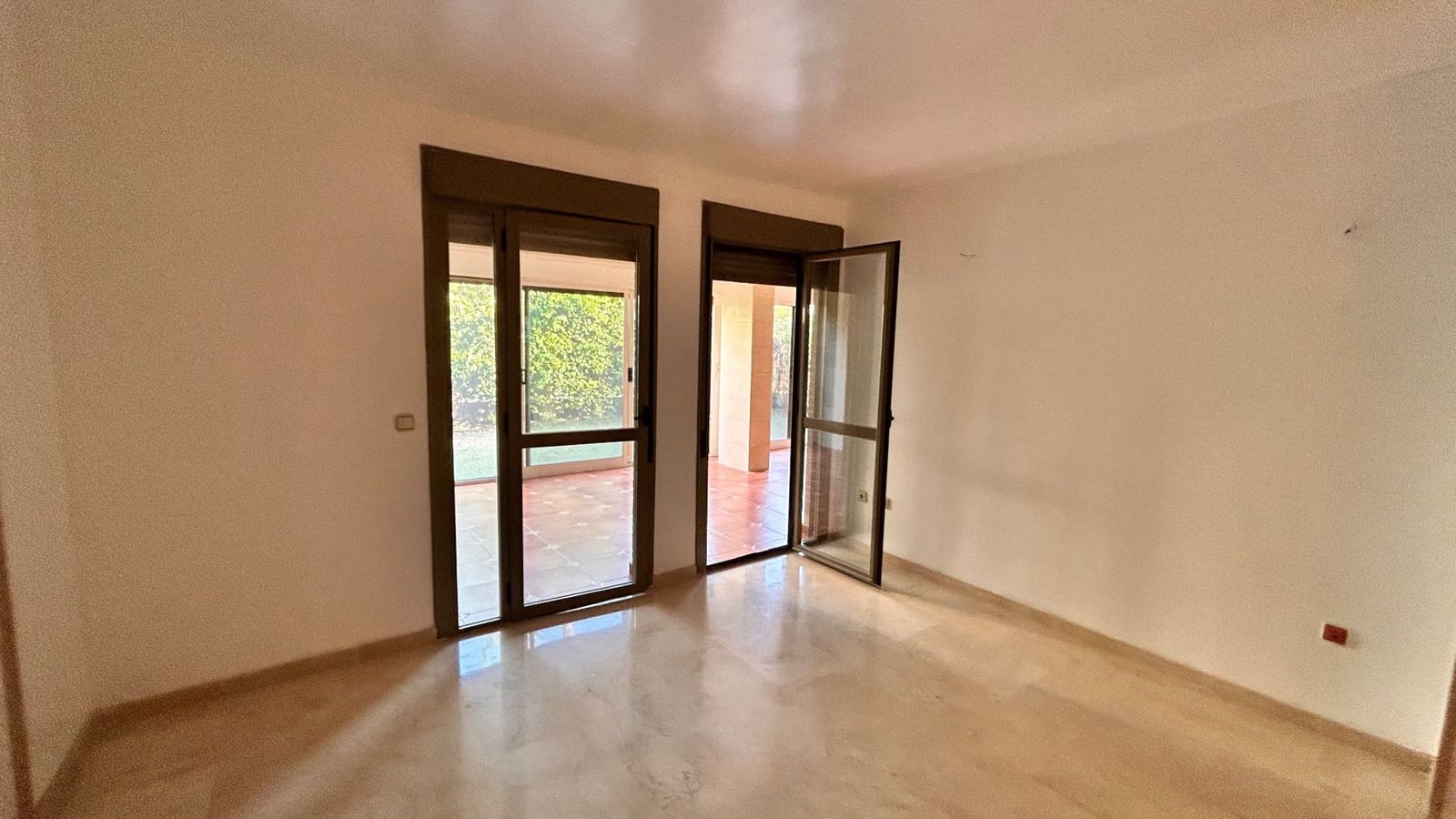 Appartement de 3 chambres à louer à San Juan de Alicante / Sant Joan d'Alacant avec piscine - 1 950 € (Ref: 9111855)
