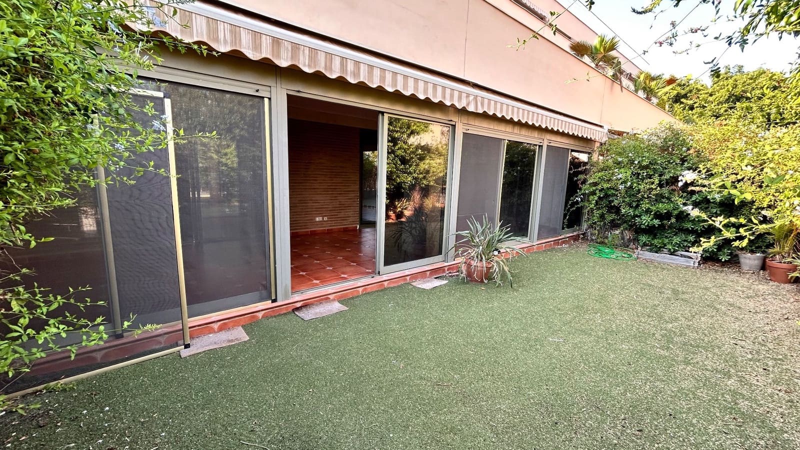 Appartement de 3 chambres à louer à San Juan de Alicante / Sant Joan d'Alacant avec piscine - 1 950 € (Ref: 9111855)