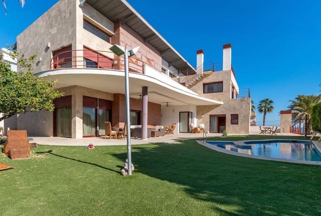 6 soveværelse Villa til salg i Alicante by med swimmingpool garage - € 3.500.000 (Ref: 9288023)