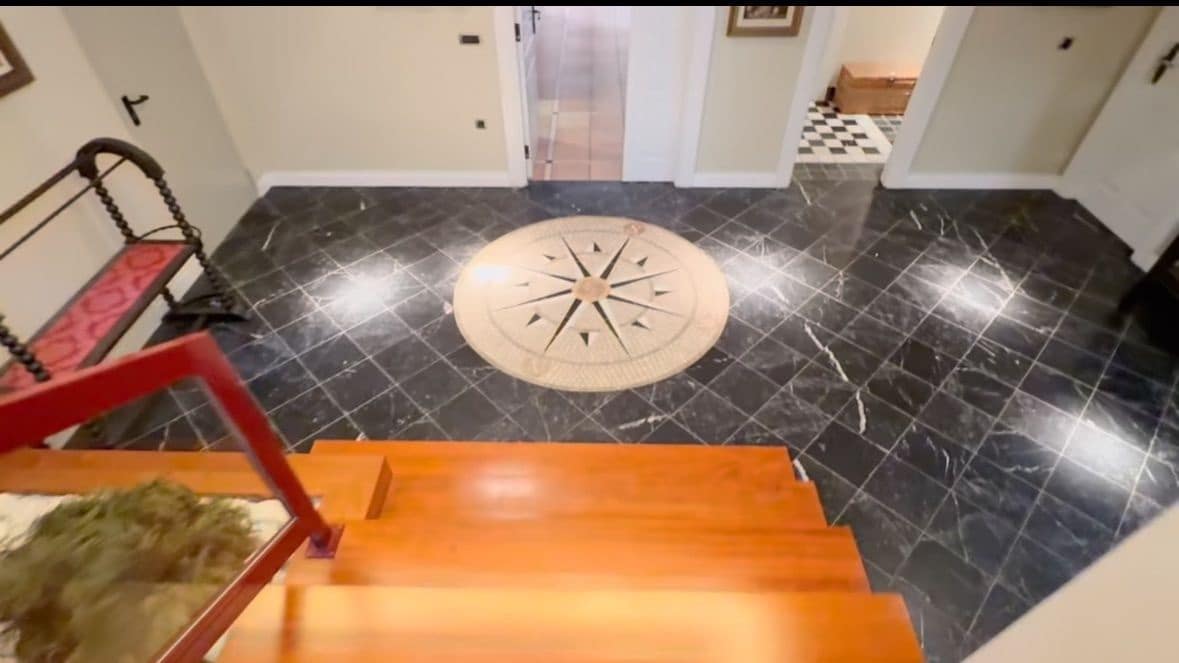 6 soveværelse Villa til salg i Alicante by med swimmingpool garage - € 3.500.000 (Ref: 9288023)