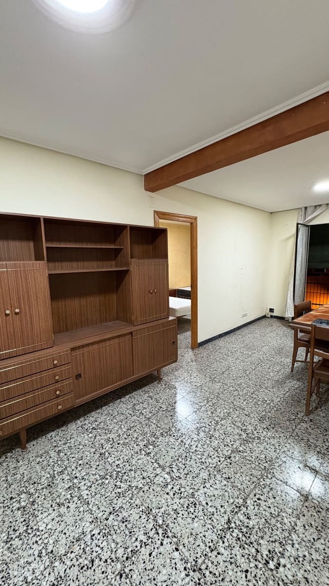 3 quarto Apartamento para venda em Alicante cidade - 145 000 € (Ref: 9303063)