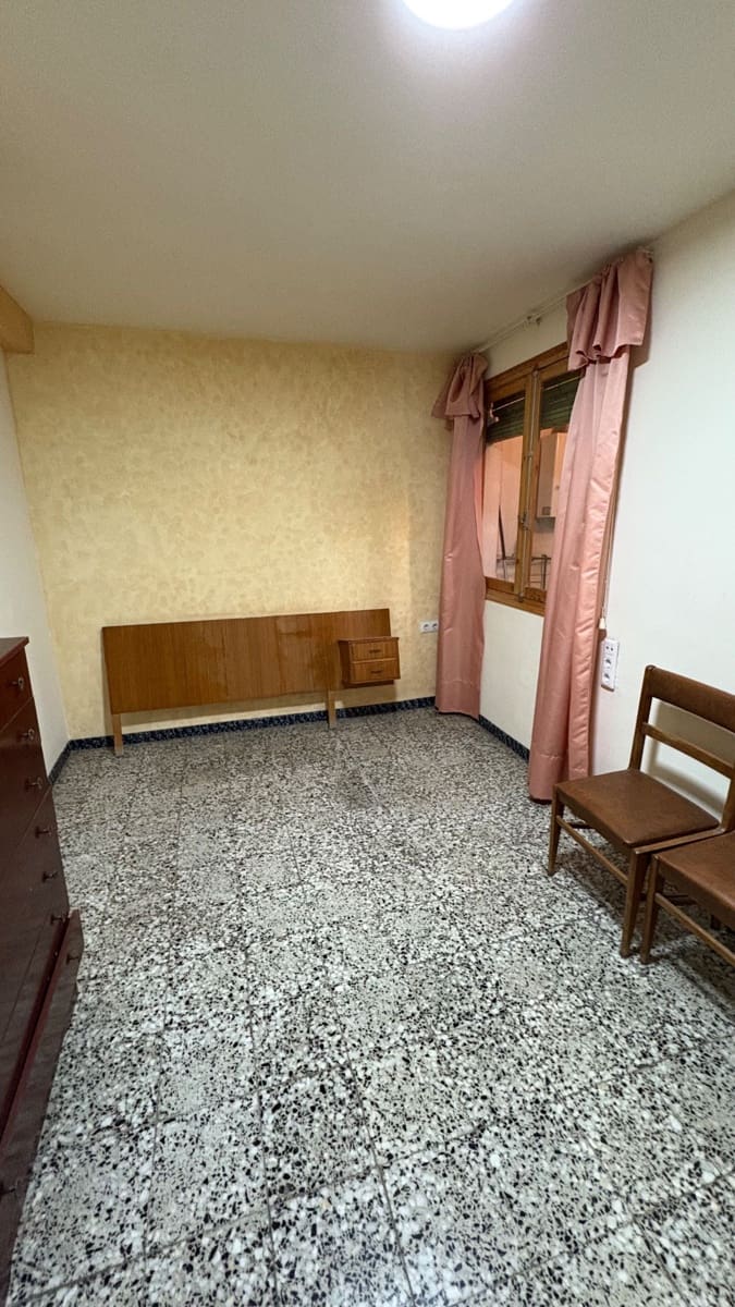 3 quarto Apartamento para venda em Alicante cidade - 145 000 € (Ref: 9303063)