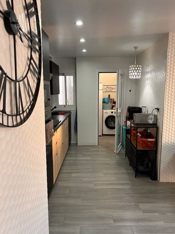 Piso de 3 habitaciones en Los Alcázares en venta con garaje - 165.900 € (Ref: 9308236)