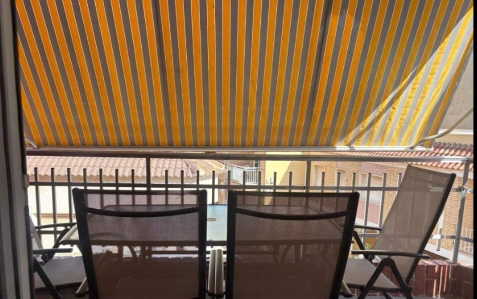 Piso de 3 habitaciones en Los Alcázares en venta con garaje - 165.900 € (Ref: 9308236)