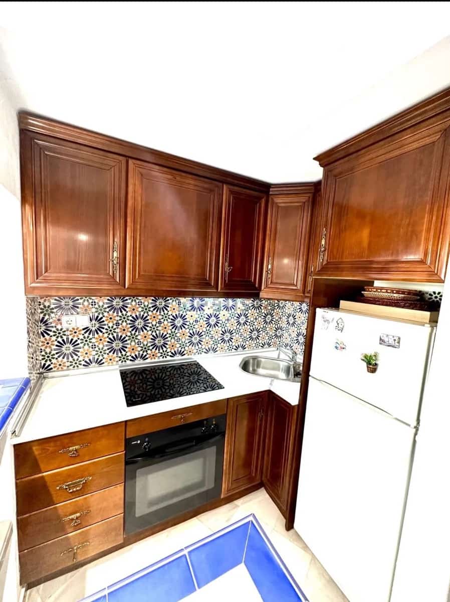 2 bedroom Flat for sale in Torrevieja with pool - € 227,000 (Ref: 9312330)