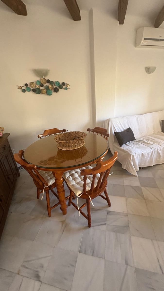 2 bedroom Flat for sale in Torrevieja with pool - € 227,000 (Ref: 9312330)