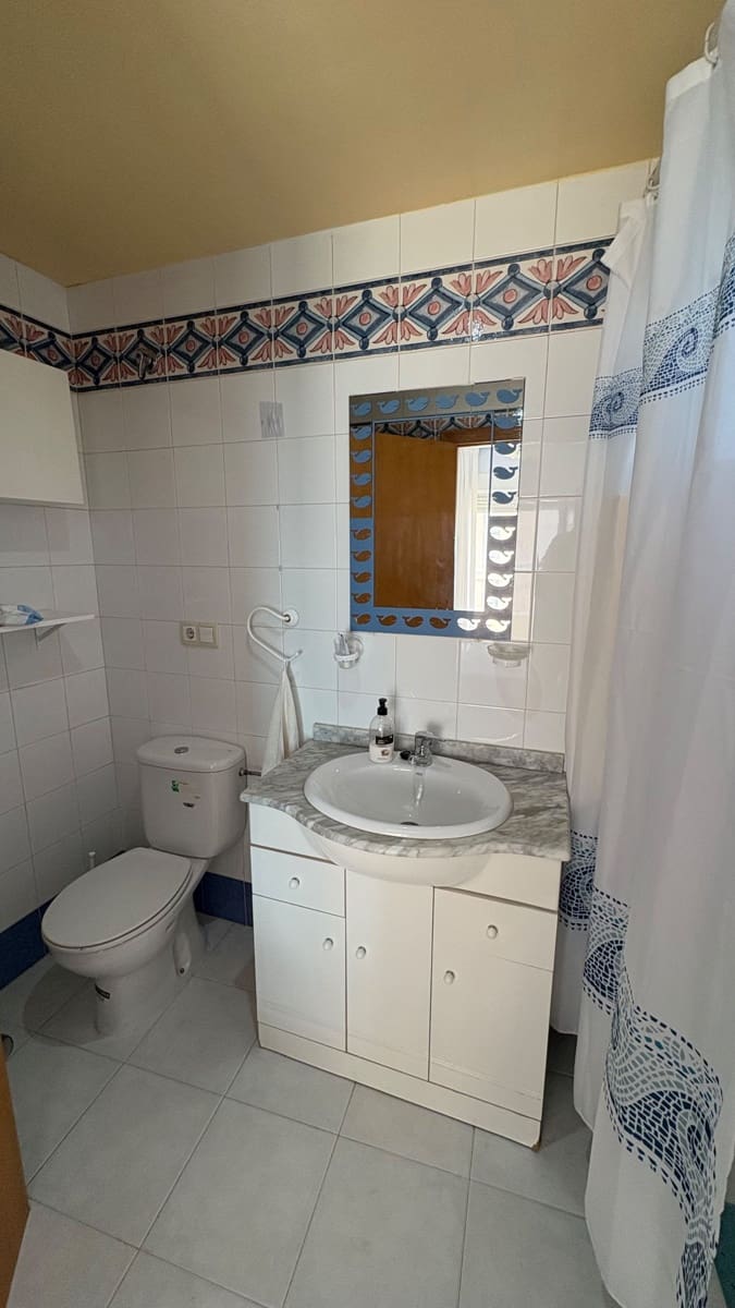 3 bedroom Flat for sale in Benidorm with pool garage - € 283,000 (Ref: 9330151)