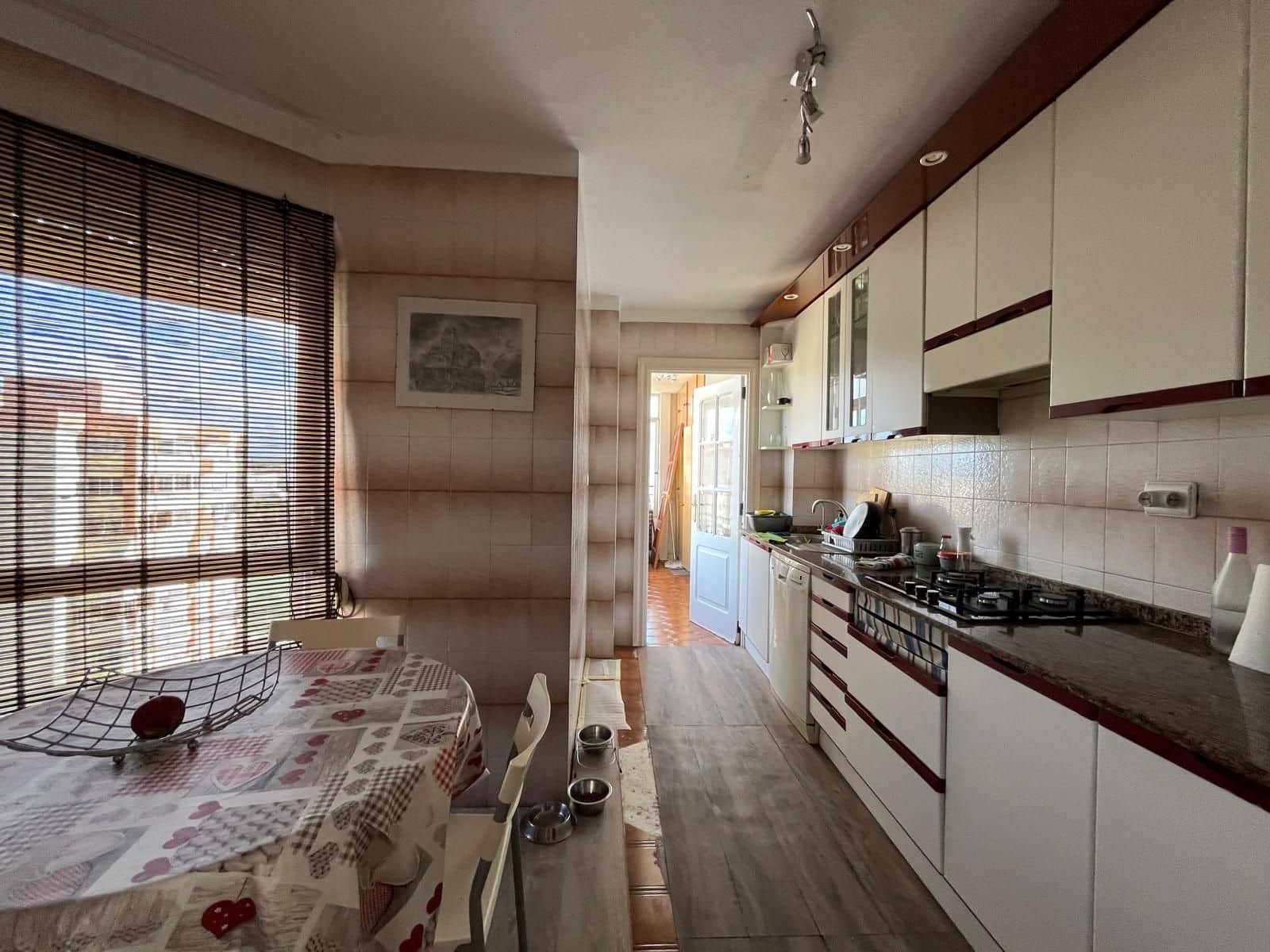 3 bedroom Flat for sale in Benidorm with pool garage - € 287,000 (Ref: 9361952)