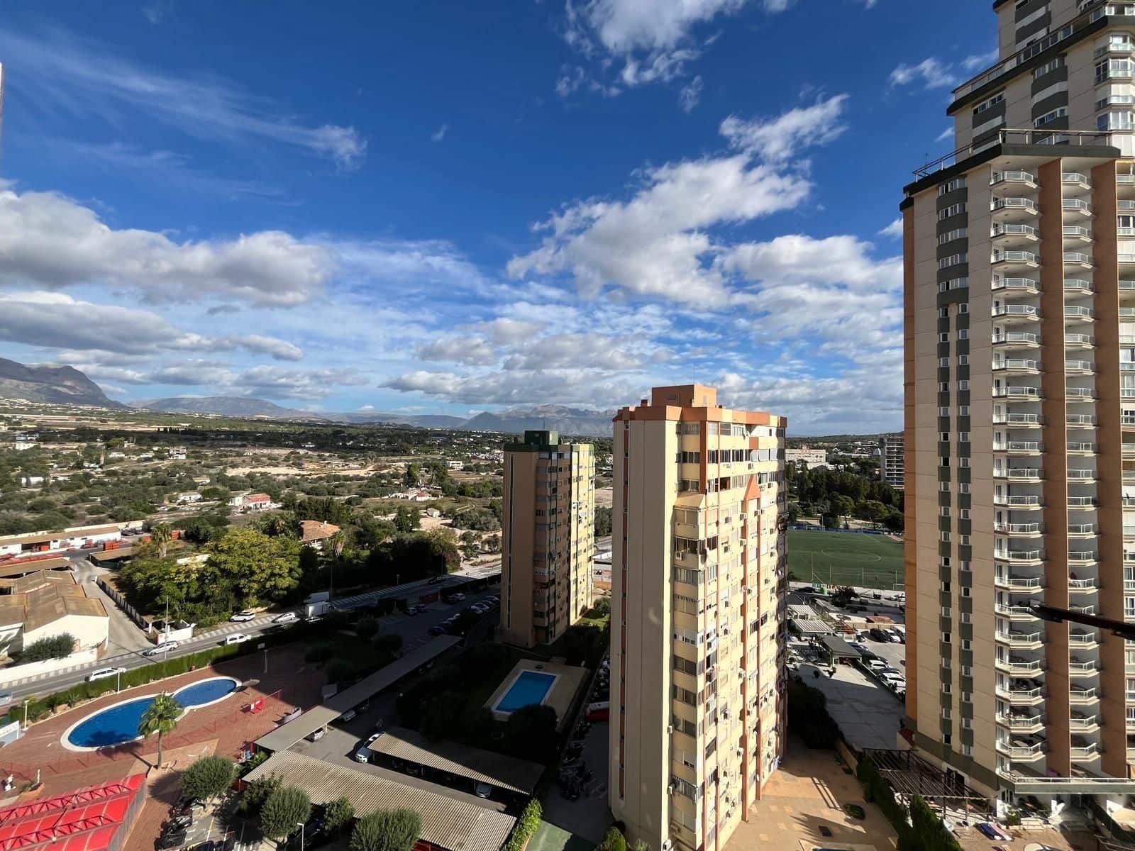 3 bedroom Flat for sale in Benidorm with pool garage - € 287,000 (Ref: 9361952)