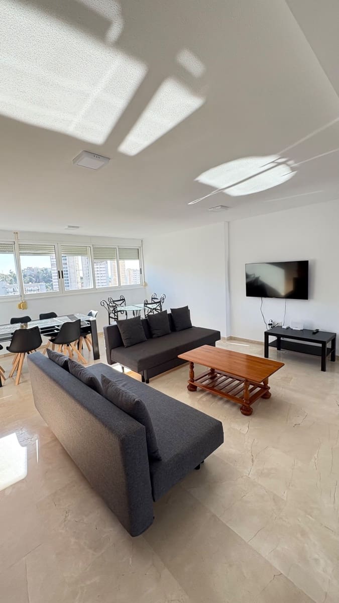 2 soverom Leilighet til salgs i Benidorm med garasje - € 265 000 (Ref: 9400391)