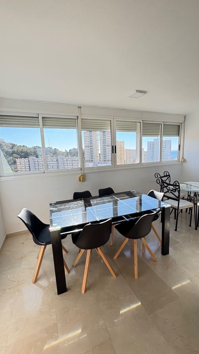 2 soverom Leilighet til salgs i Benidorm med garasje - € 265 000 (Ref: 9400391)