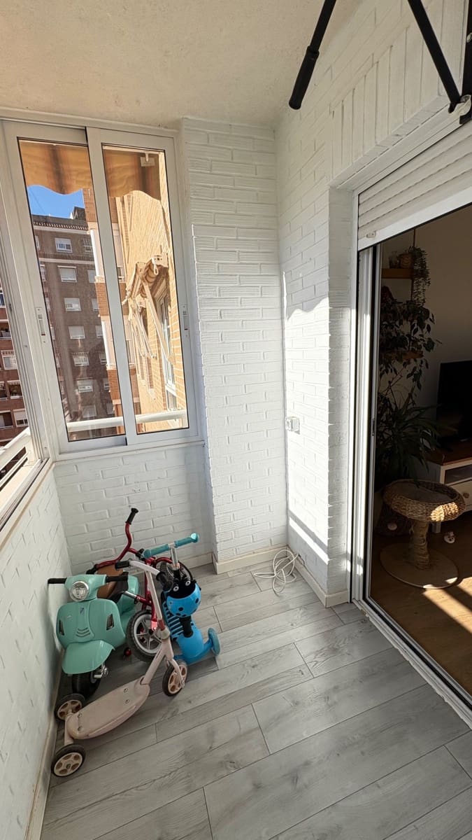 3 chambre Appartement à vendre à San Vicente / Sant Vicent del Raspeig avec piscine garage - 278 000 € (Ref: 9425682)