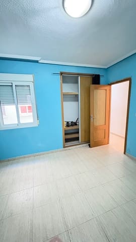 2 quarto Apartamento para venda em Torrevieja com garagem - 118 000 € (Ref: 9426884)