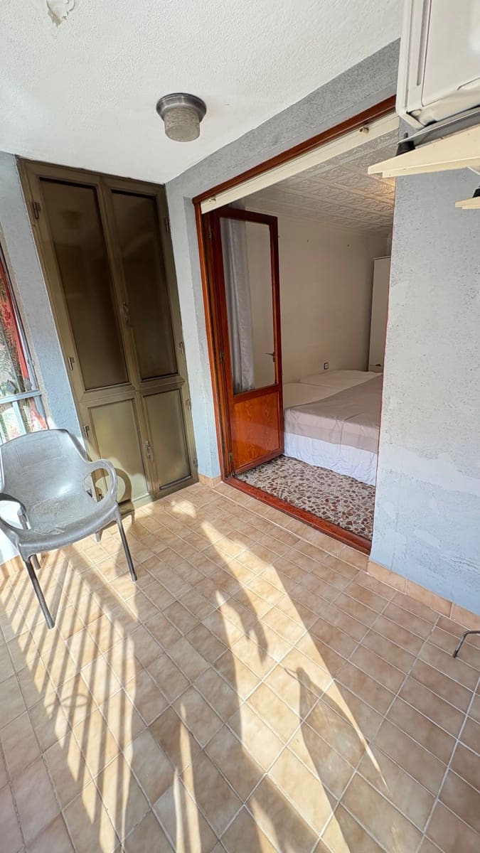 4 soveværelse Lejlighed til salg i Alicante by - € 185.000 (Ref: 9439493)