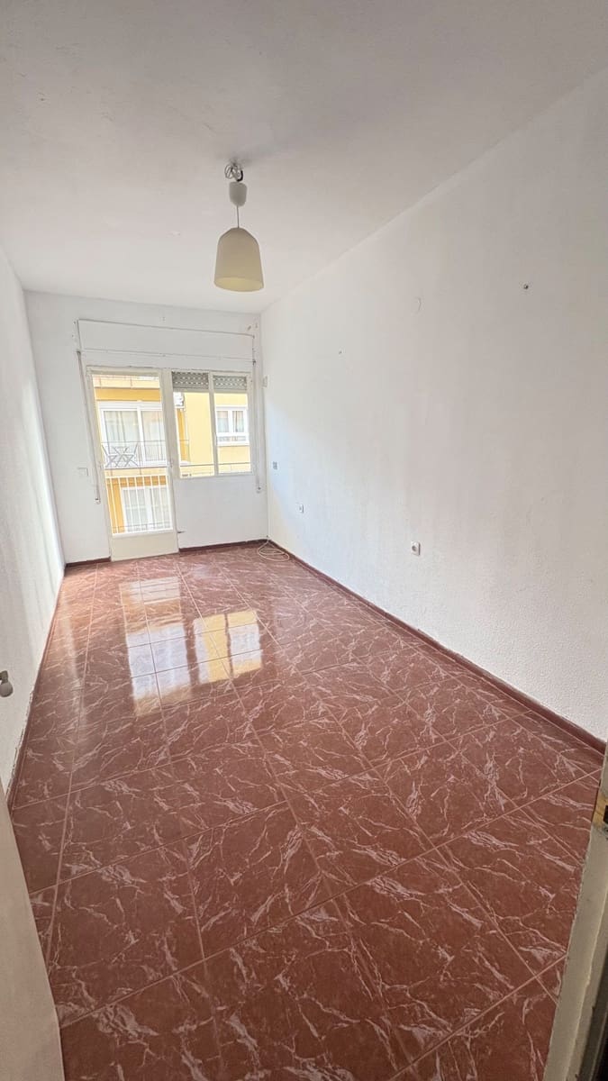 3 chambre Appartement à vendre à Alicante ville - 279 000 € (Ref: 9470330)