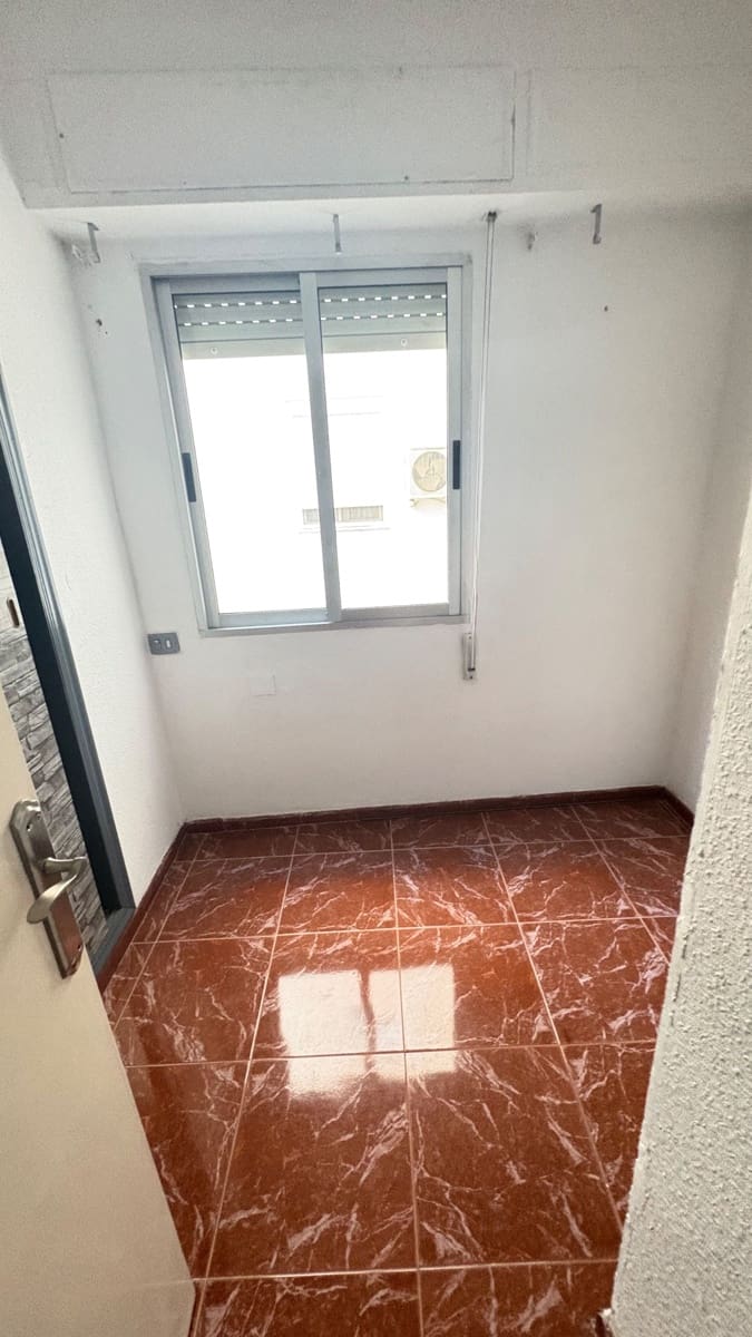 3 chambre Appartement à vendre à Alicante ville - 279 000 € (Ref: 9470330)