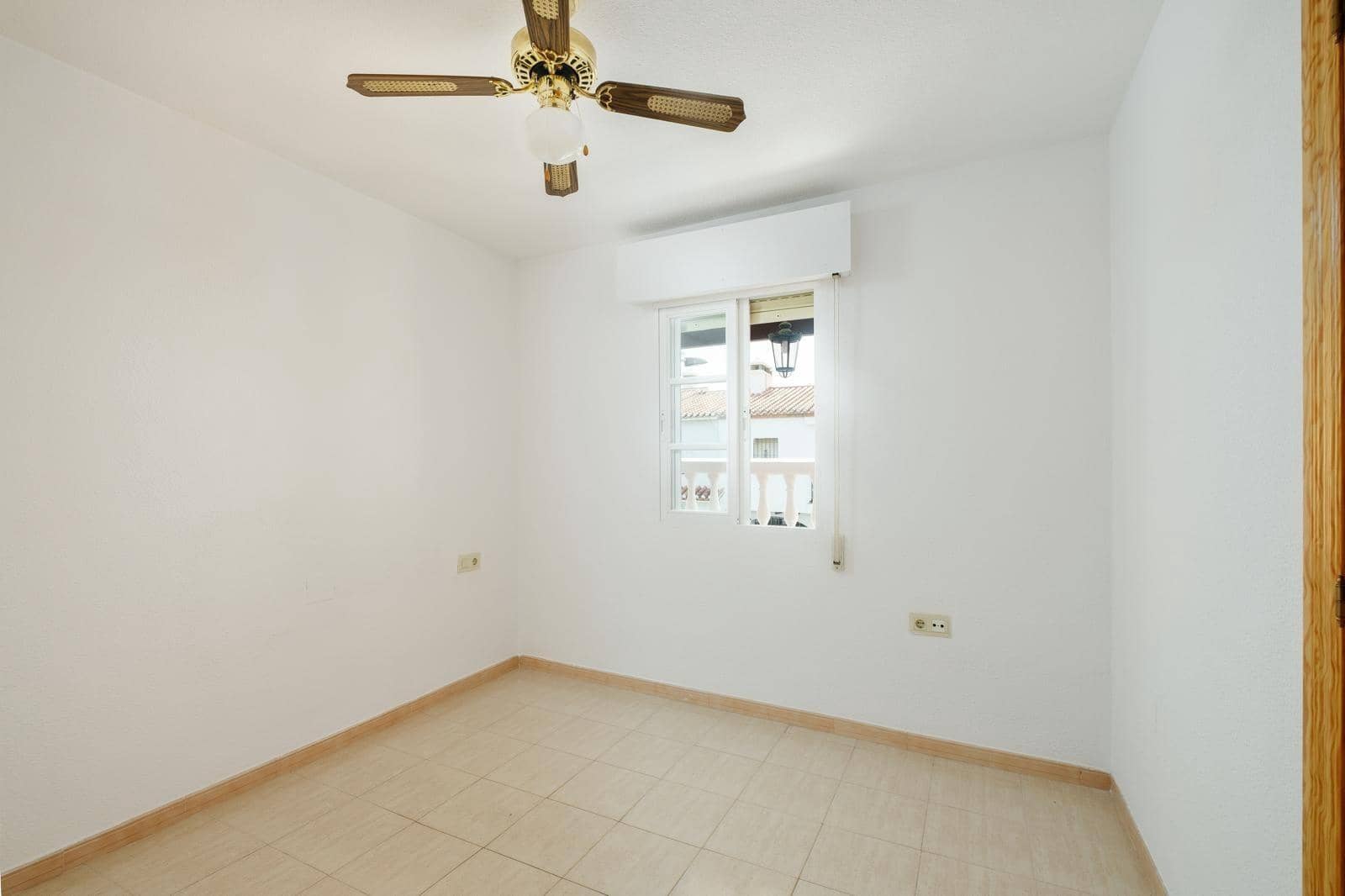 6 soveværelse Rækkehus til salg i Rincon de la Victoria med swimmingpool - € 495.000 (Ref: 10007241)