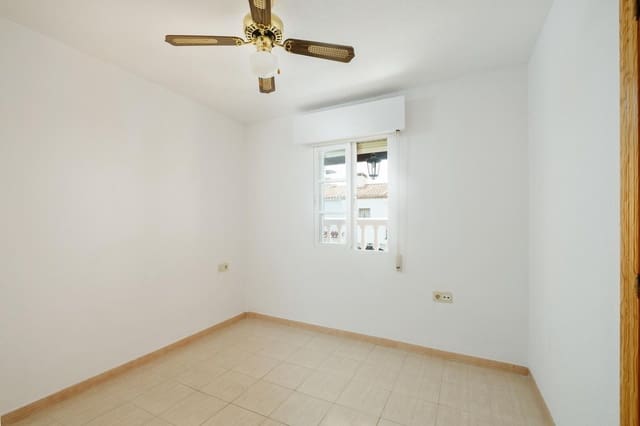 Adosado de 6 habitaciones en Rincón de la Victoria en venta con piscina - 495.000 € (Ref: 10007241)