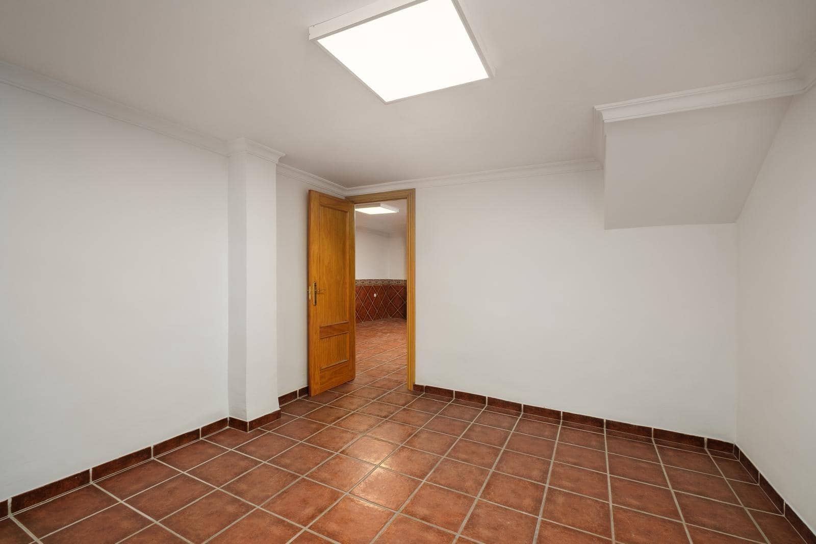 6 soveværelse Rækkehus til salg i Rincon de la Victoria med swimmingpool - € 495.000 (Ref: 10007241)