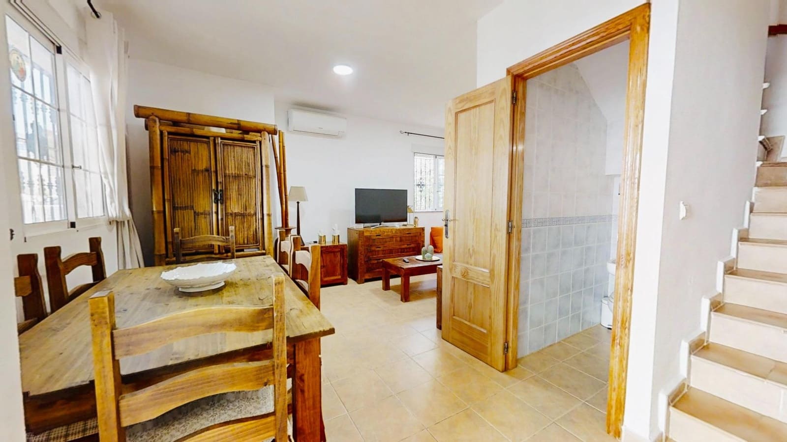 3 camera da letto Bungalow da affittare in Torrevieja - 1.100 € (Rif: 10021021)