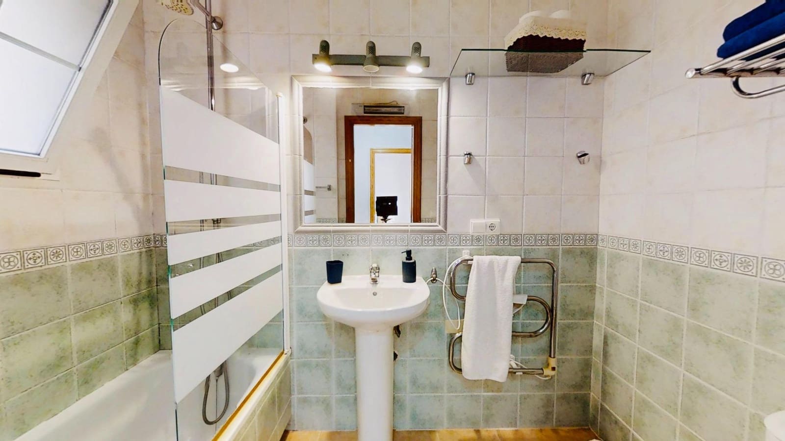 3 camera da letto Bungalow da affittare in Torrevieja - 1.100 € (Rif: 10021021)