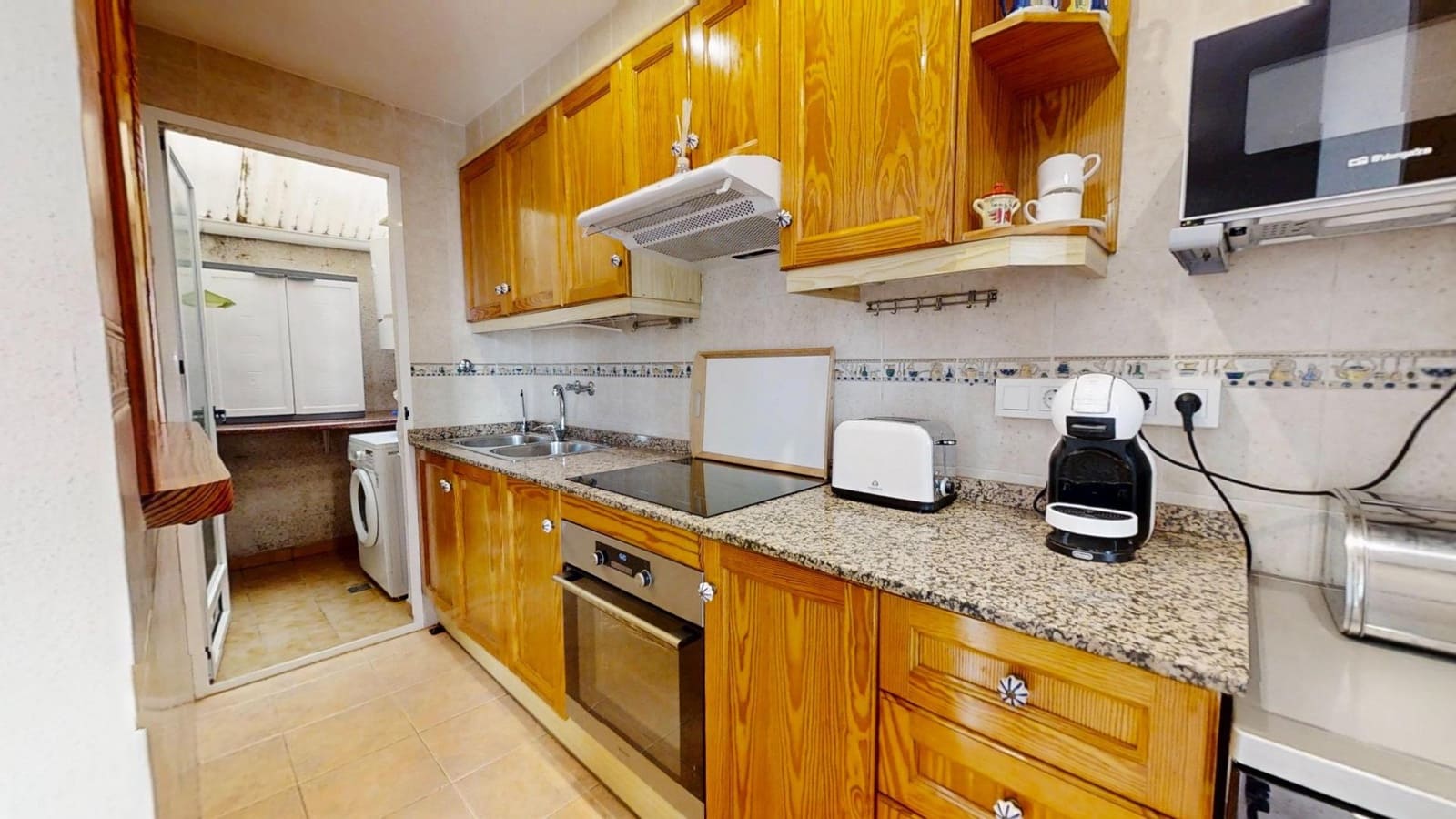 3 camera da letto Bungalow da affittare in Torrevieja - 1.100 € (Rif: 10021021)