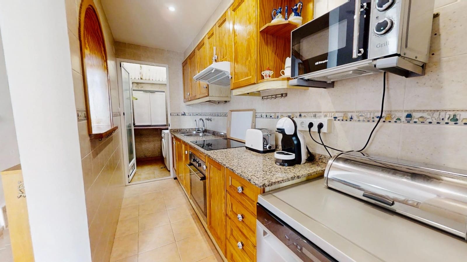 3 camera da letto Bungalow da affittare in Torrevieja - 1.100 € (Rif: 10021021)