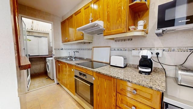 Bungalow de 3 chambres à louer à El Chaparral - La Siesta - La Torreta, Torrevieja - 1 100 € (Ref: 10021021)