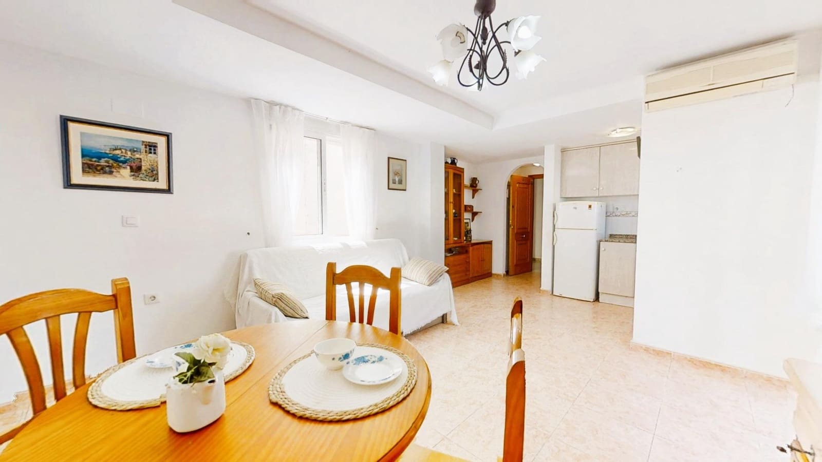 2 makuuhuone Kattohuoneisto myytävänä paikassa Torrevieja - 162 000 € (Ref: 10034083)
