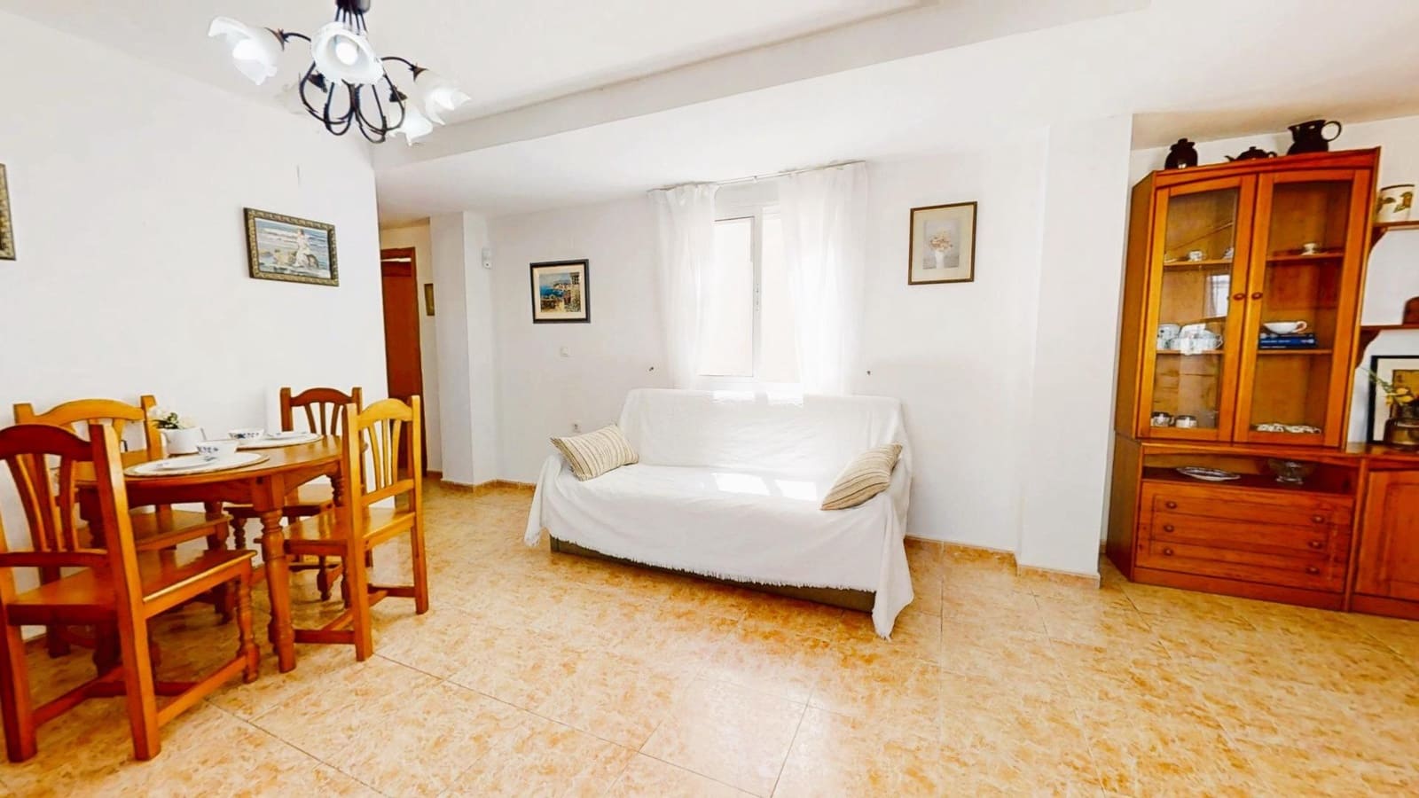 2 makuuhuone Kattohuoneisto myytävänä paikassa Torrevieja - 162 000 € (Ref: 10034083)