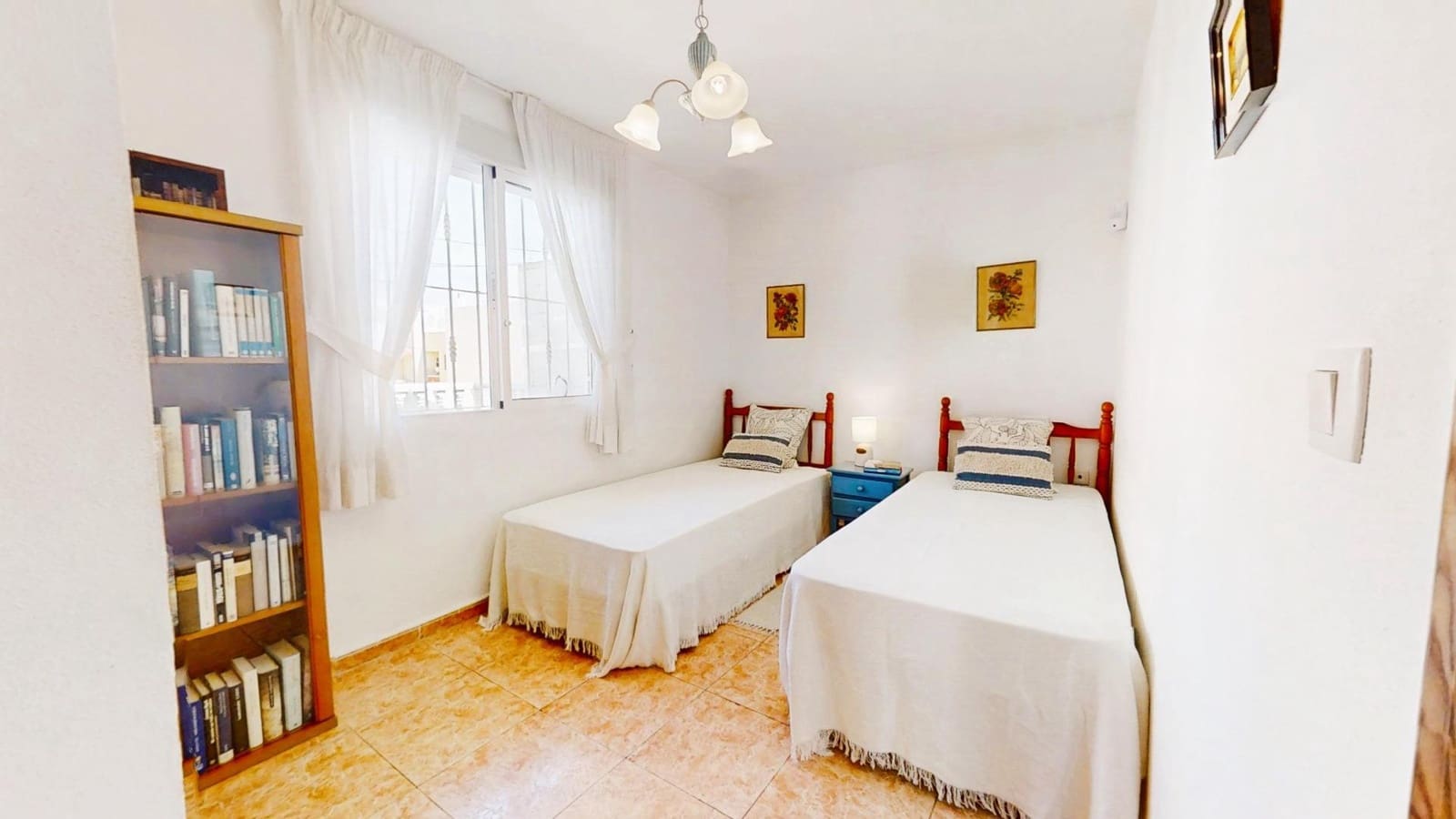 2 soverom Penthouse til salgs i Torrevieja - € 162 000 (Ref: 10034083)