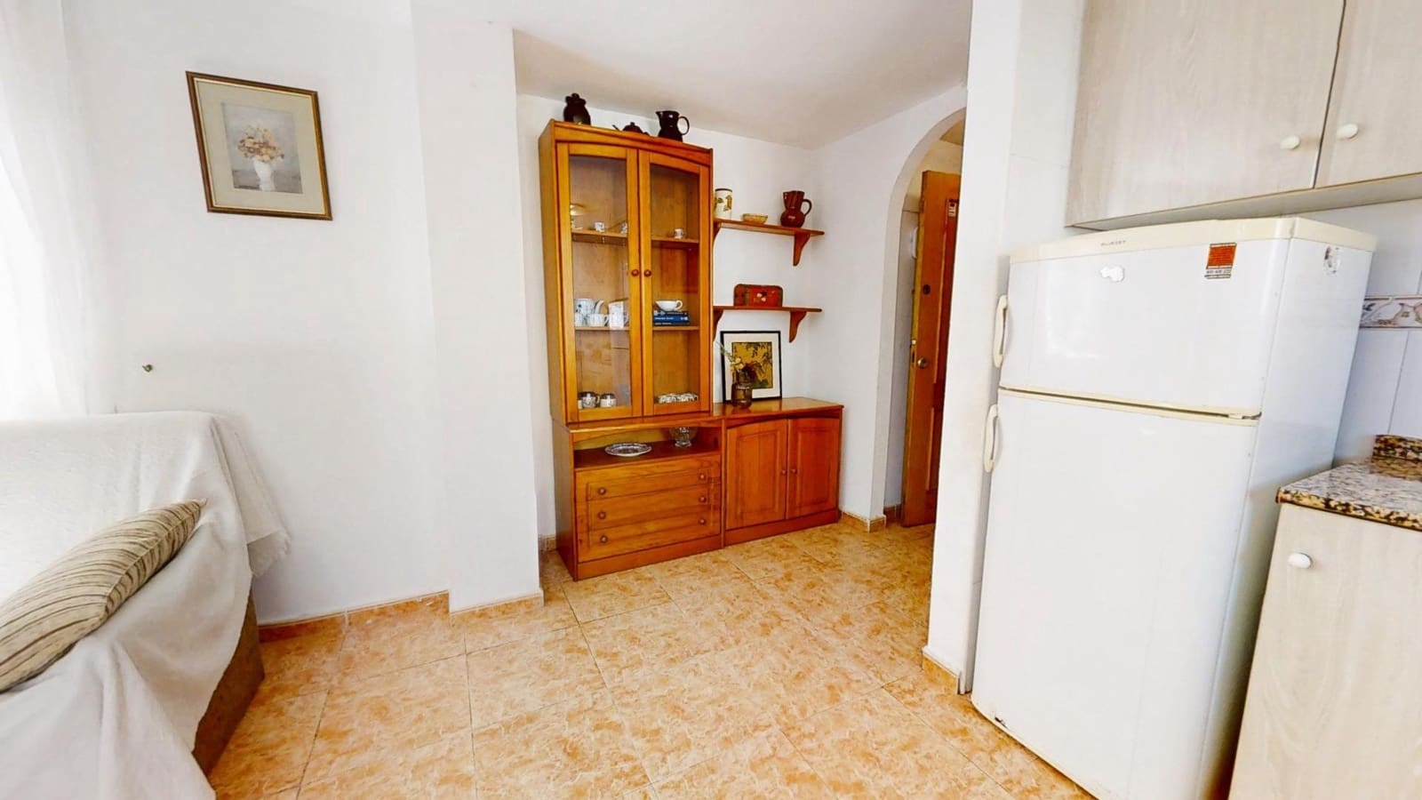 2 soverom Penthouse til salgs i Torrevieja - € 162 000 (Ref: 10034083)