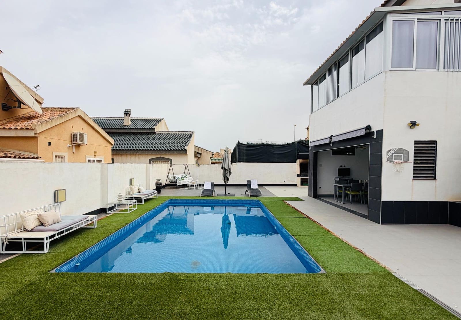 3 slaapkamer Villa te koop in Rojales met zwembad garage - € 398.900 (Ref: 10076529)