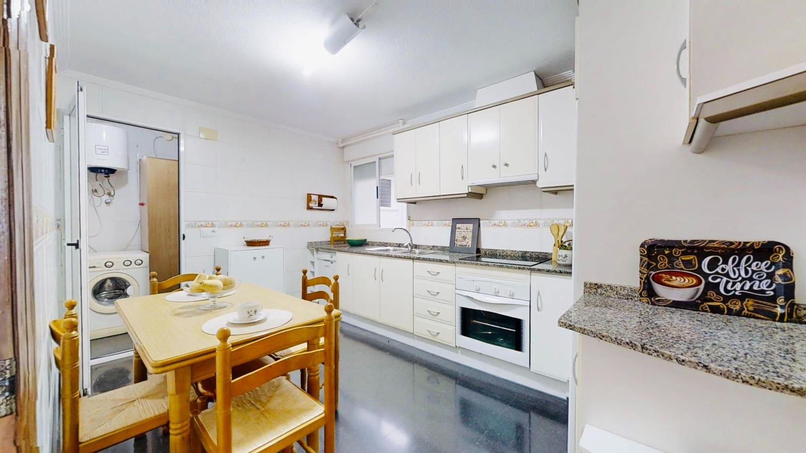 3 soverom Leilighet til salgs i Torrevieja - € 275 000 (Ref: 10100307)