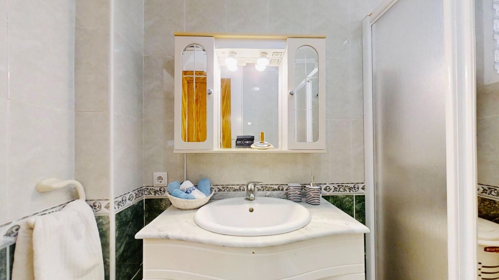 3 soverom Leilighet til salgs i Torrevieja - € 275 000 (Ref: 10100307)
