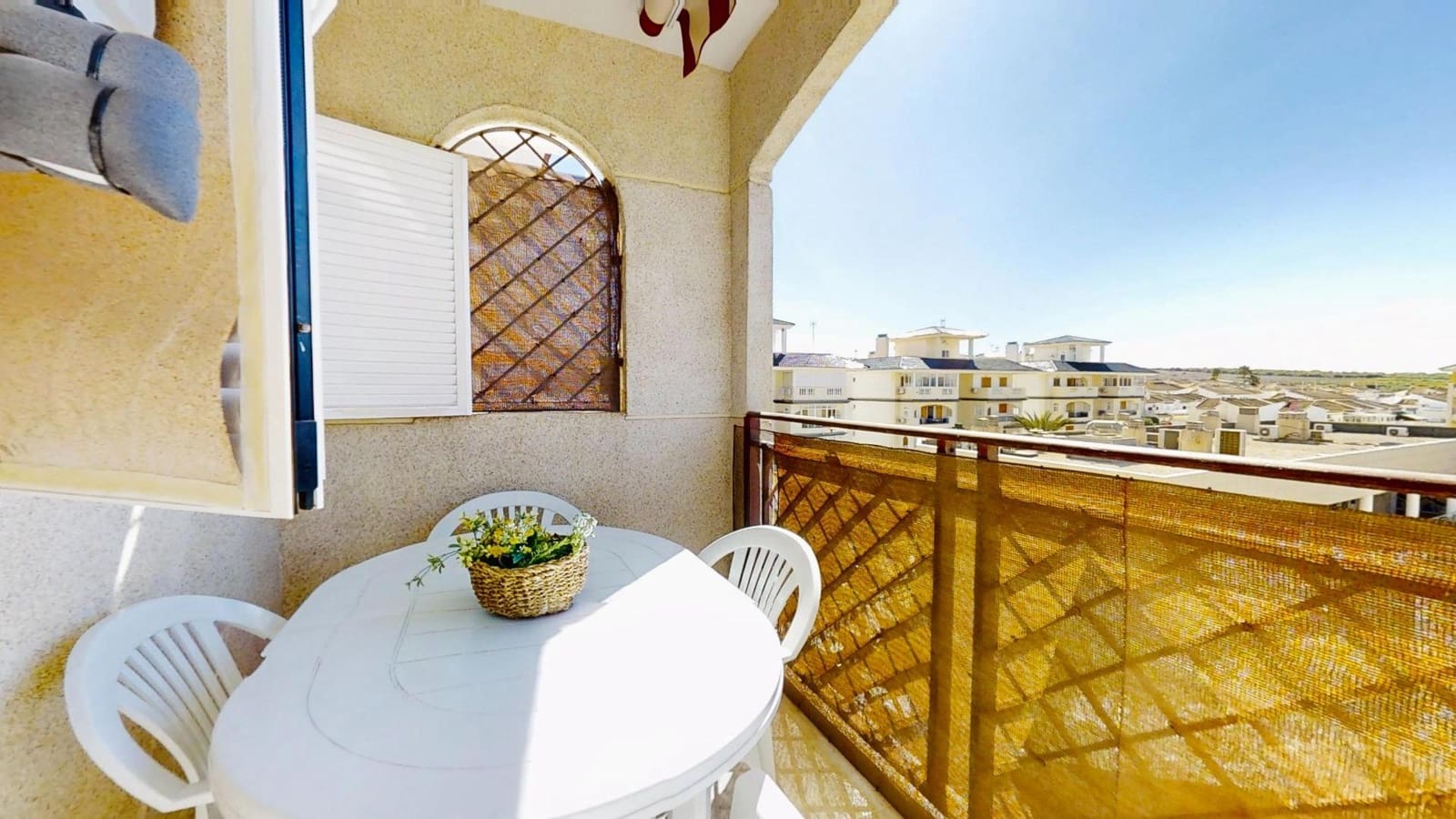 1 sovrum Lägenhet till salu i Torrevieja med pool - 191 999 € (Ref: 10115951)