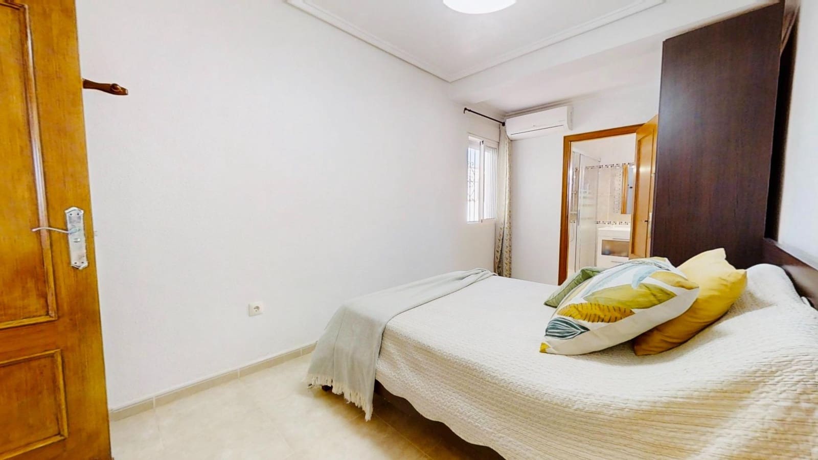 3 bedroom Villa for sale in Rojales with pool garage - € 398,000 (Ref: 10159825)